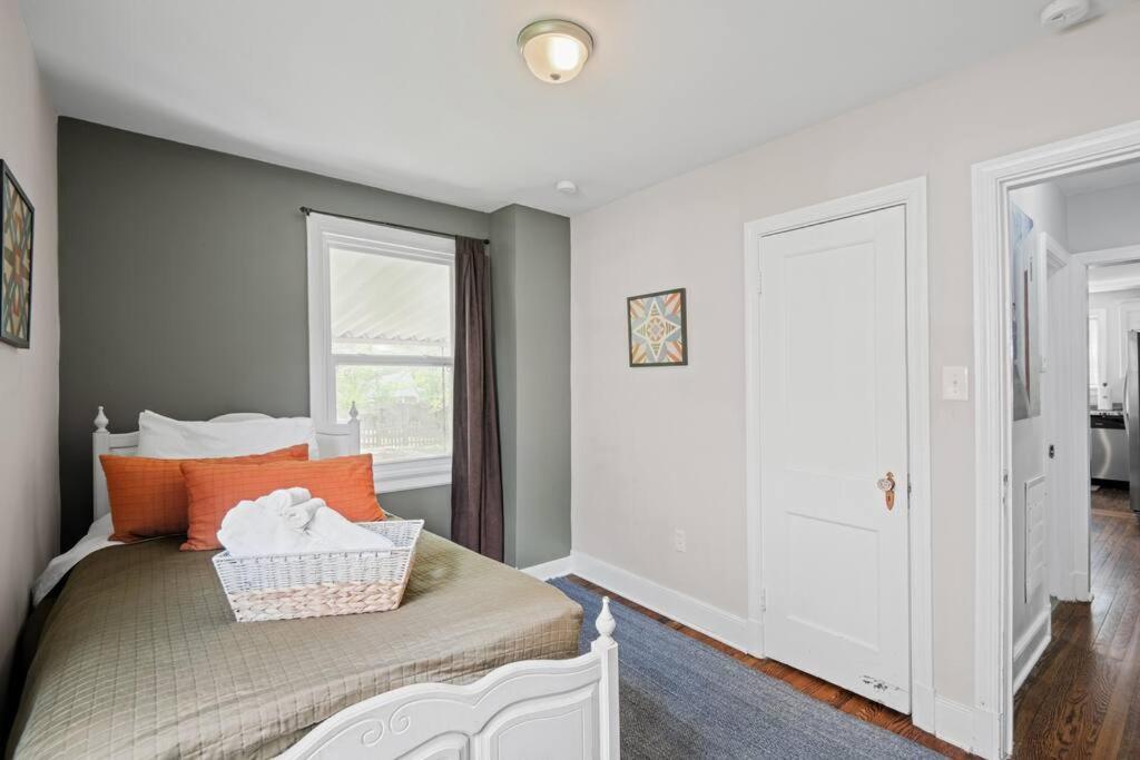 Private House + Yard Central Location To All Rva 리치먼드 외부 사진