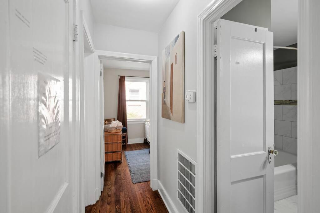Private House + Yard Central Location To All Rva 리치먼드 외부 사진